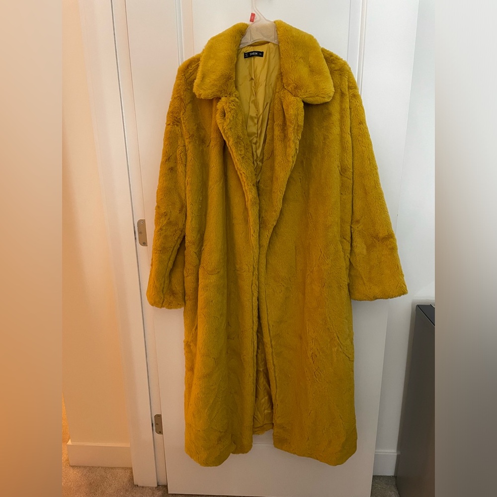 Size Large Shein faux fur mustard maxi coat